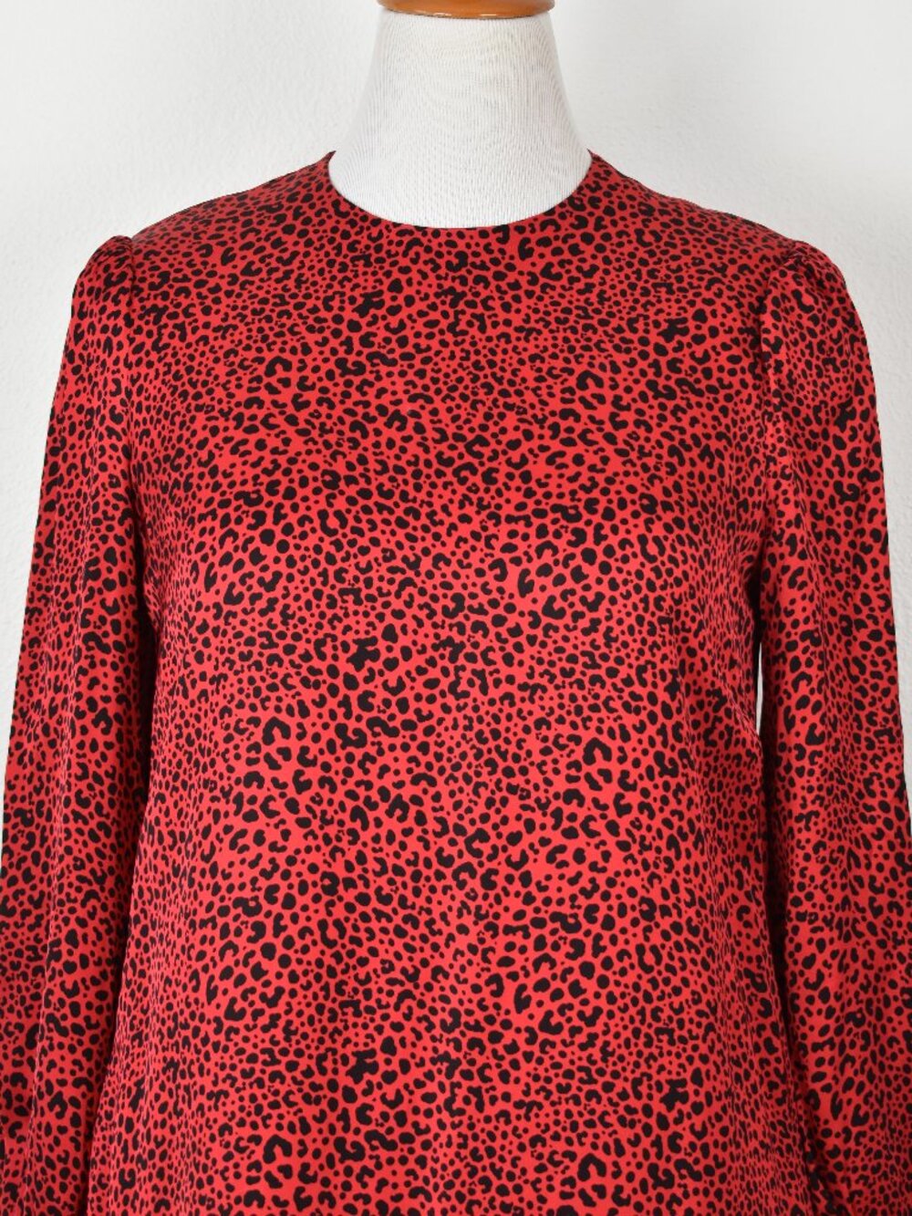 Brooks Brothers Animal Leopard Print Round Neck Shift Dress - 8 - Picture 2 of 9